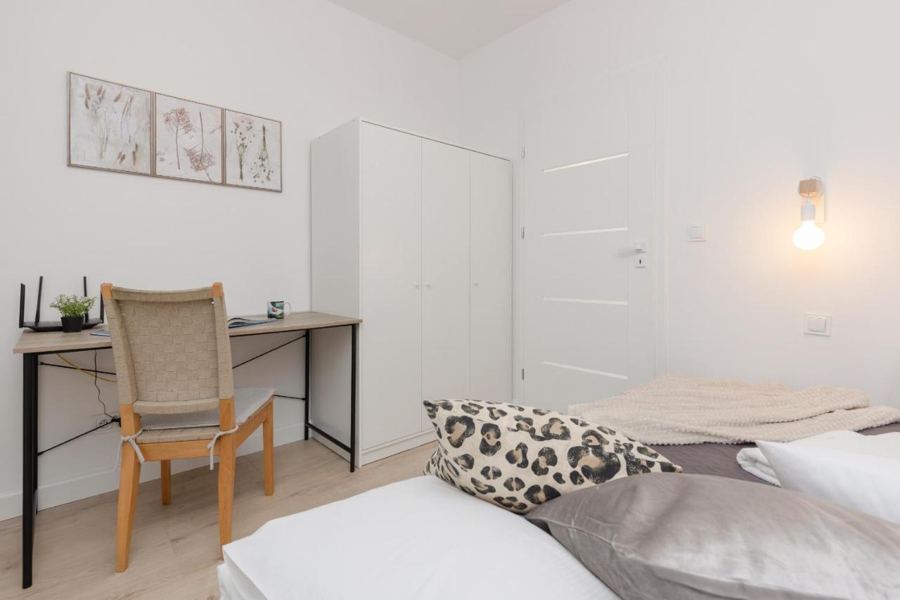 Warsaw Piaseczno Peaceful Apartment Cichej Laki By Noclegi Renters Exteriör bild